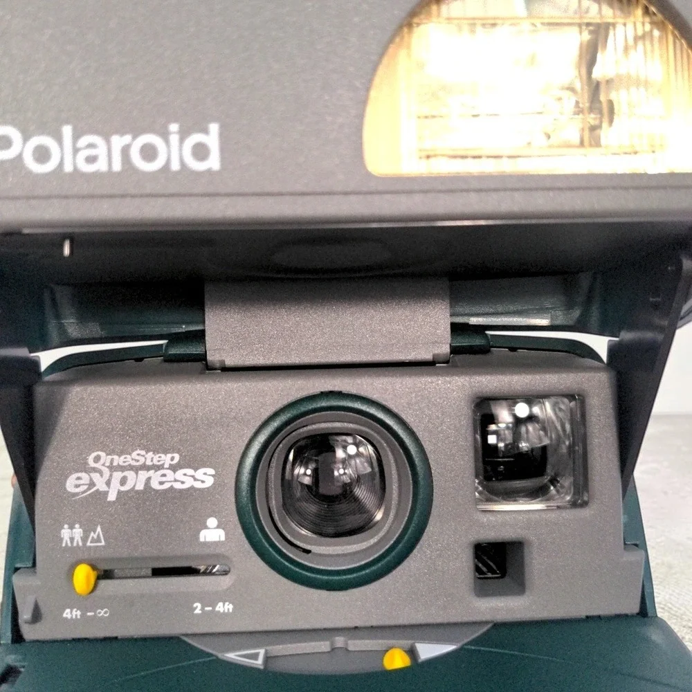 VTG Polaroid OneStep Express Instant Film Camera Green Gray 600 Flash 90s Works